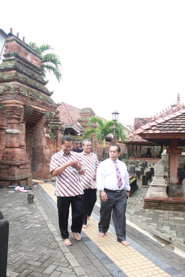 di kompleks makam Sunan Kudus-2