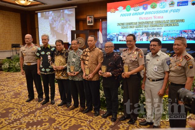 FGD1