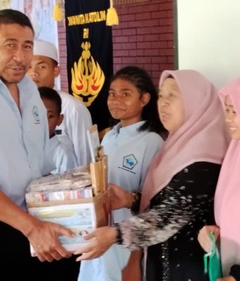 Gandeng WKRI Ranting Ungaran,Asrama Pelajar SMP Yayasan Binterbusih Gelar Ngobrol Bareng Bahas Kesehatan Gigi & Kulit